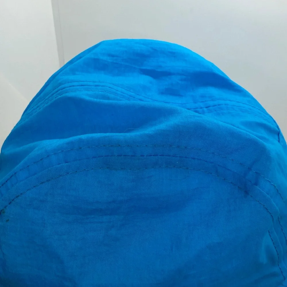 Speedo Blue Nylon Bucket Hat Rainbow Logo Adjustable Strap One Size Retro Sporty